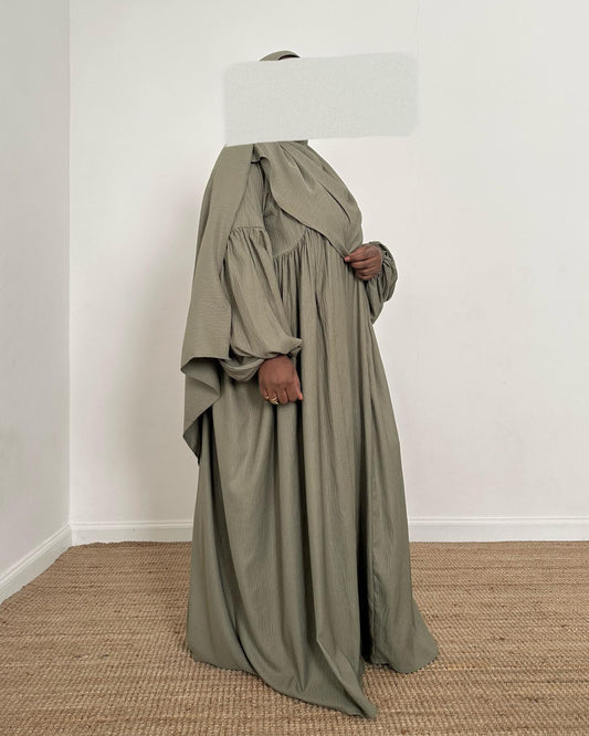 Abaya Chloé en été (linen) Sage incl Hijab - Faraasha Collection