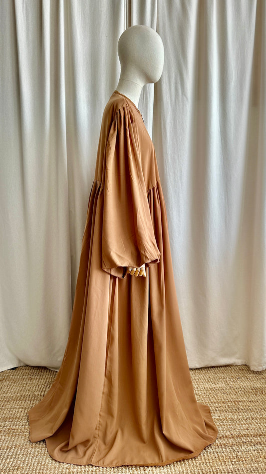 Abaya Russia Camel - Al Mouslimate