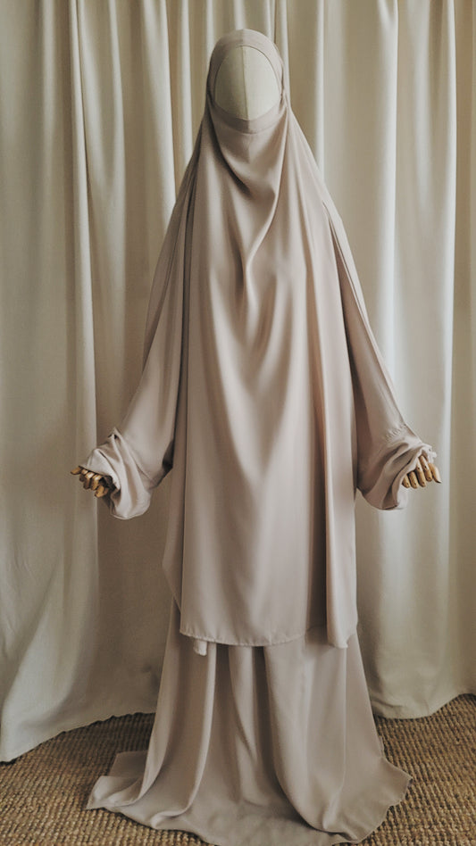 2 Piece Jilbab Warm Beige - Medina Silk